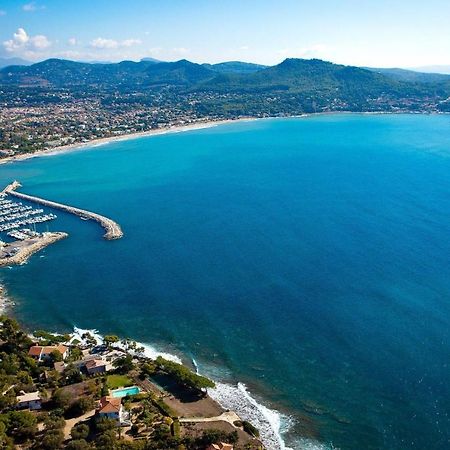Villa Spacieuse, Climatisation, Piscine, Jardin Paysage, Proche Mer แซ็งต์-ซีร์-ซูร์-แมร์ ภายนอก รูปภาพ