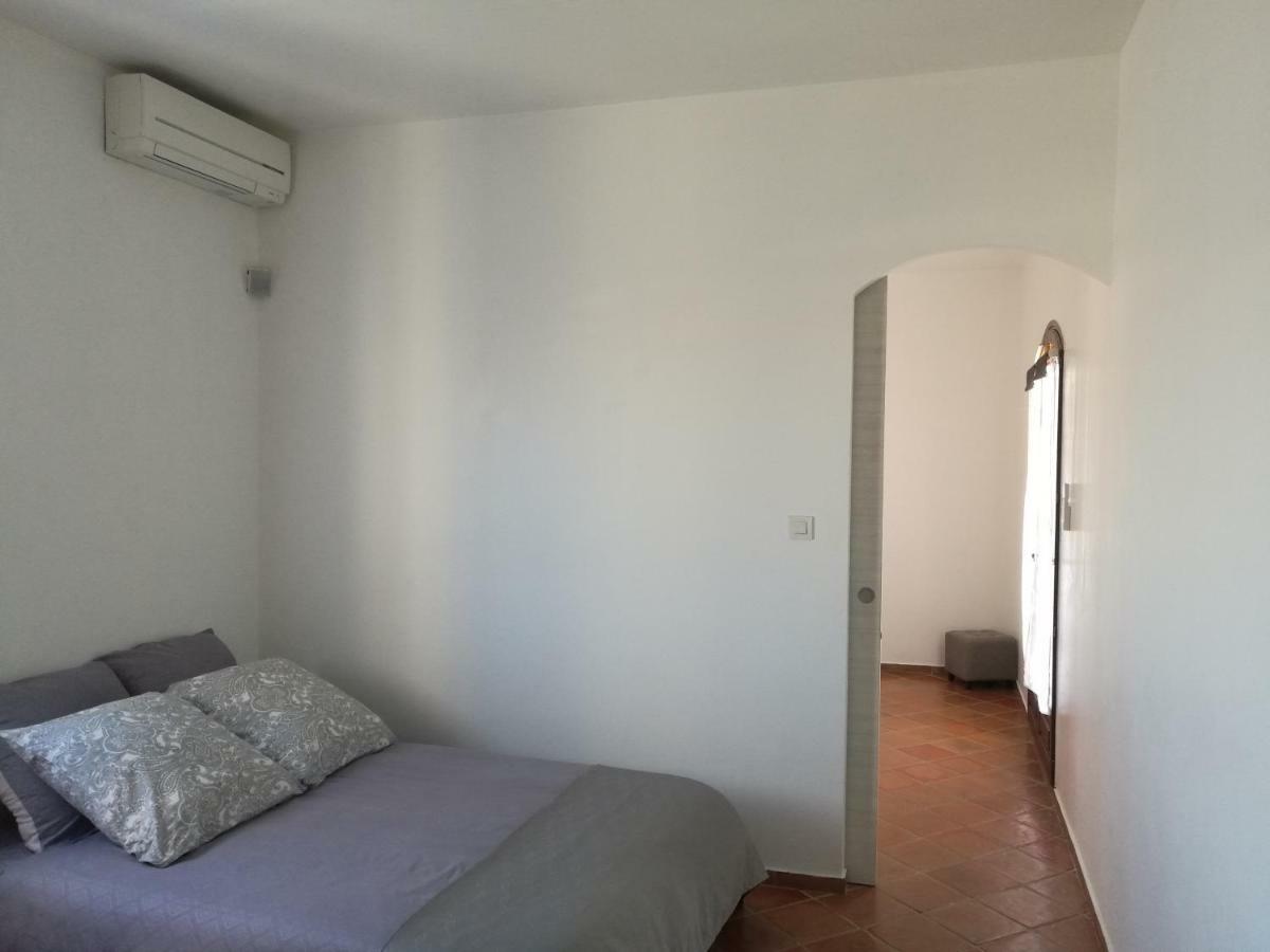 Villa Spacieuse, Climatisation, Piscine, Jardin Paysage, Proche Mer แซ็งต์-ซีร์-ซูร์-แมร์ ภายนอก รูปภาพ