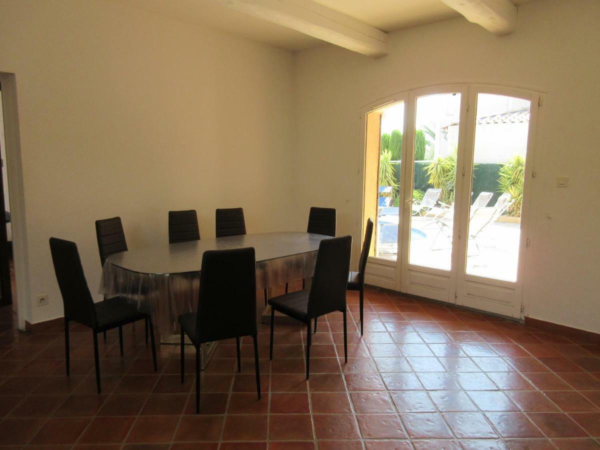 Villa Spacieuse, Climatisation, Piscine, Jardin Paysage, Proche Mer แซ็งต์-ซีร์-ซูร์-แมร์ ภายนอก รูปภาพ