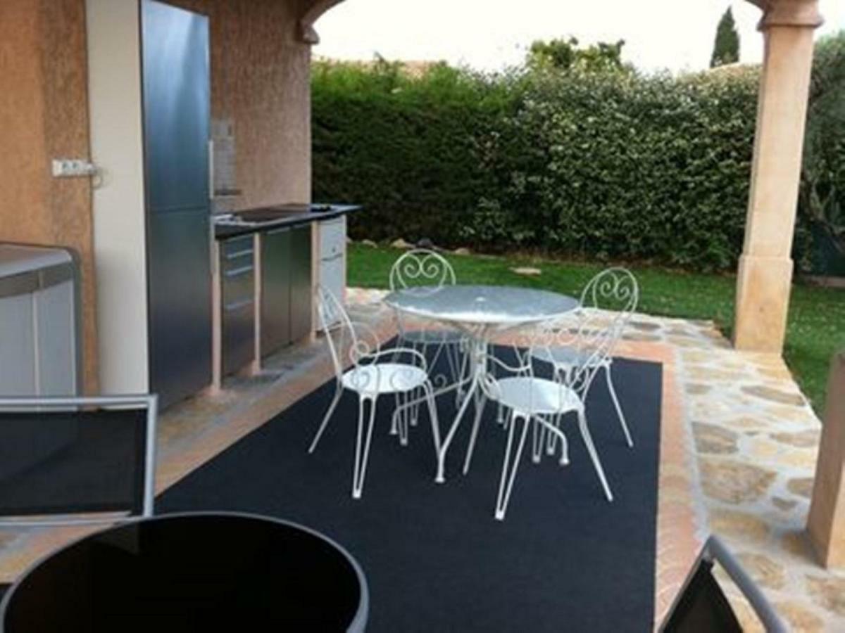 Villa Spacieuse, Climatisation, Piscine, Jardin Paysage, Proche Mer แซ็งต์-ซีร์-ซูร์-แมร์ ภายนอก รูปภาพ