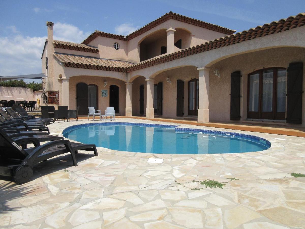 Villa Spacieuse, Climatisation, Piscine, Jardin Paysage, Proche Mer แซ็งต์-ซีร์-ซูร์-แมร์ ภายนอก รูปภาพ